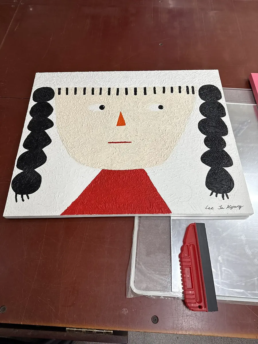 대형 그림 액자 아크릴 표구와 벽걸이 설치 현장 사진 3